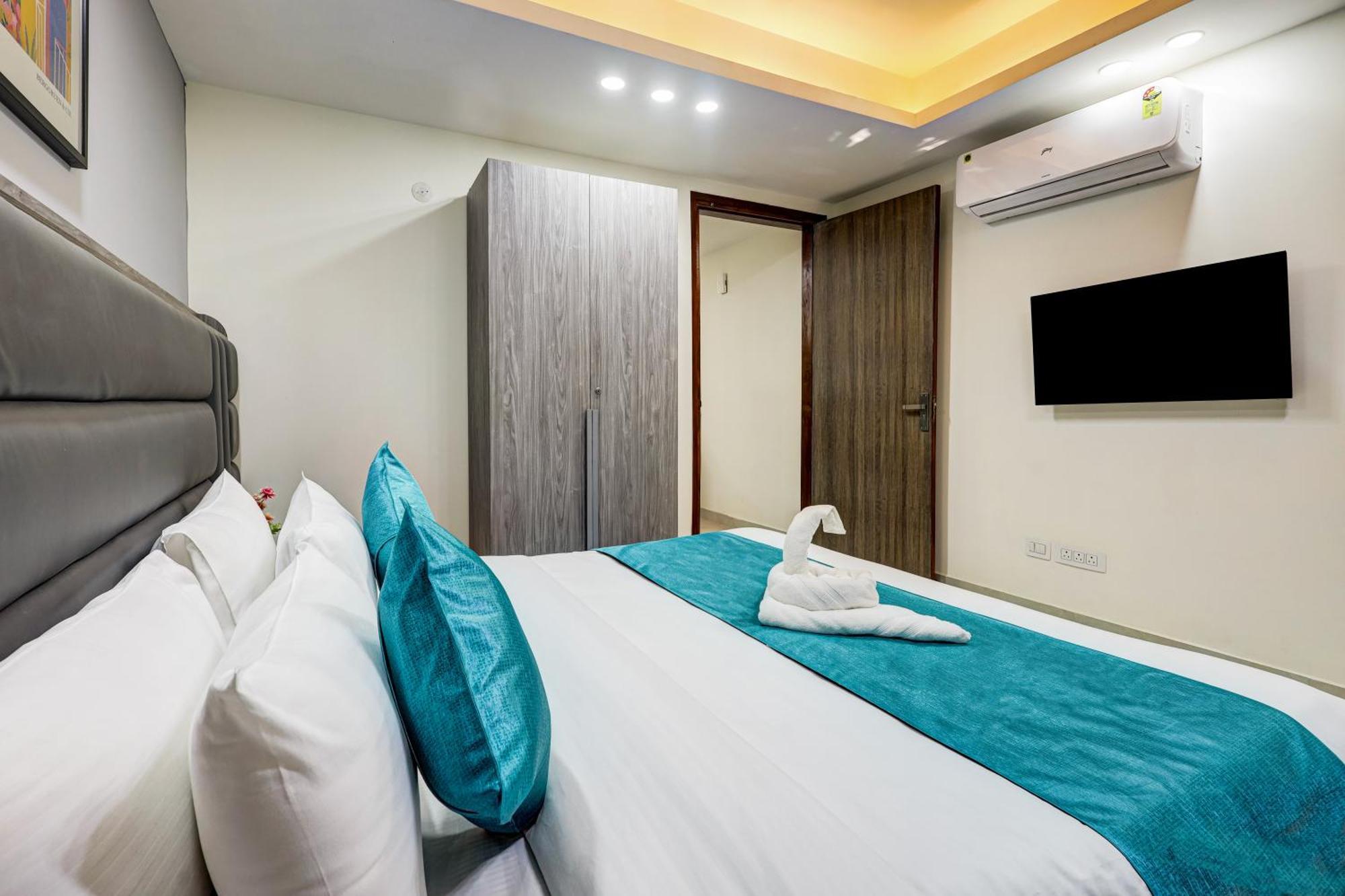 גורגאון 1Bhk Suites Opp Marriott - Huda City Centre מראה חיצוני תמונה