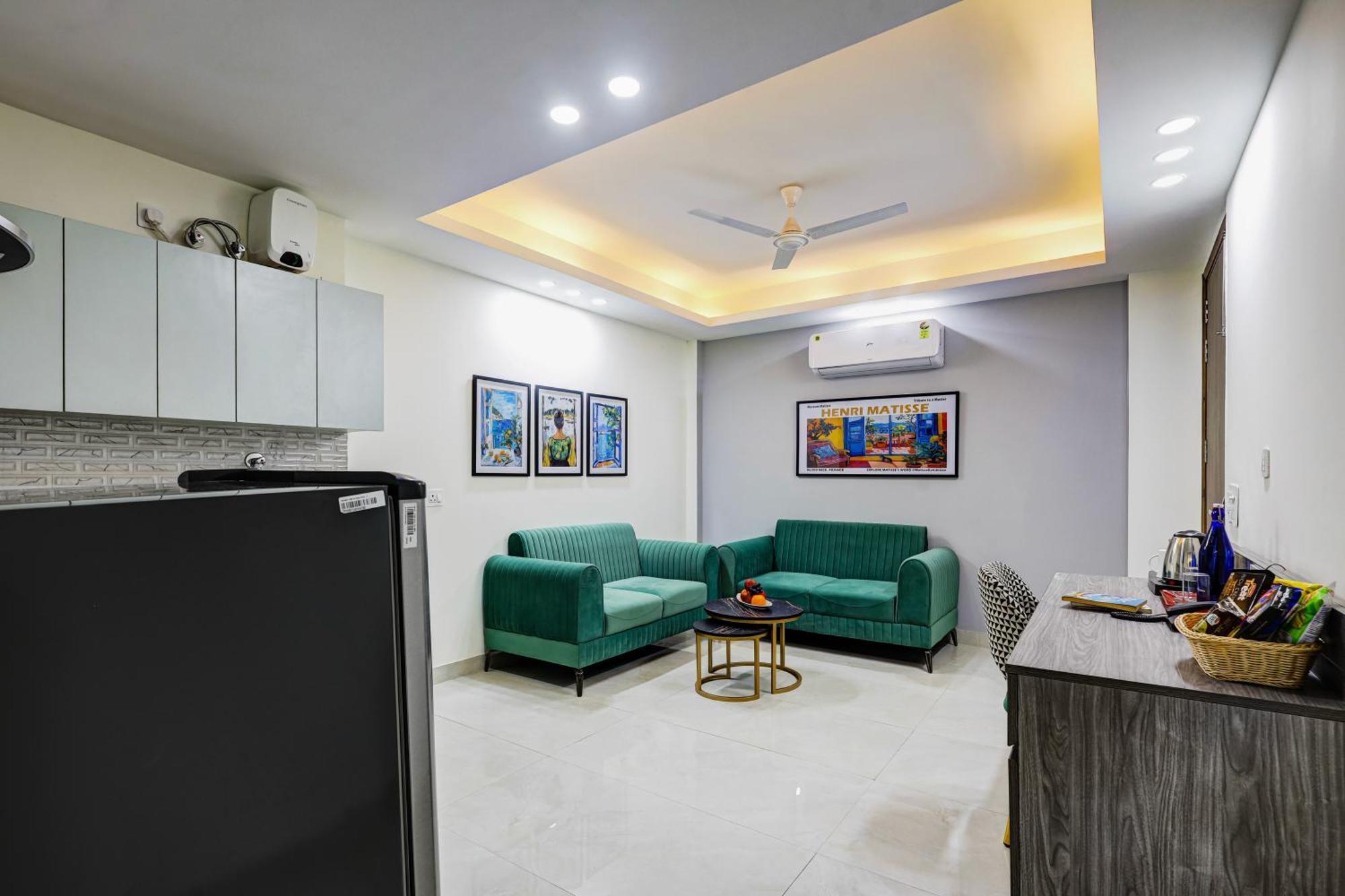 גורגאון 1Bhk Suites Opp Marriott - Huda City Centre מראה חיצוני תמונה