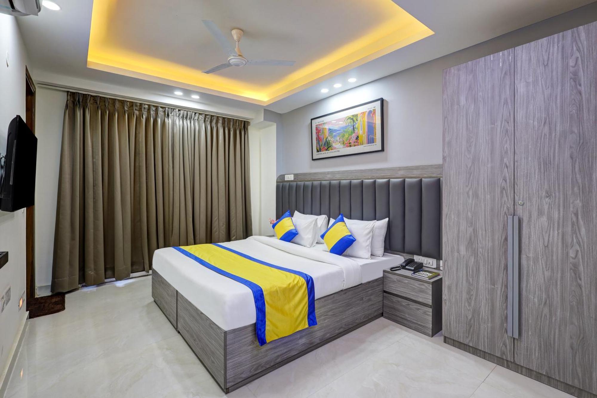 גורגאון 1Bhk Suites Opp Marriott - Huda City Centre מראה חיצוני תמונה