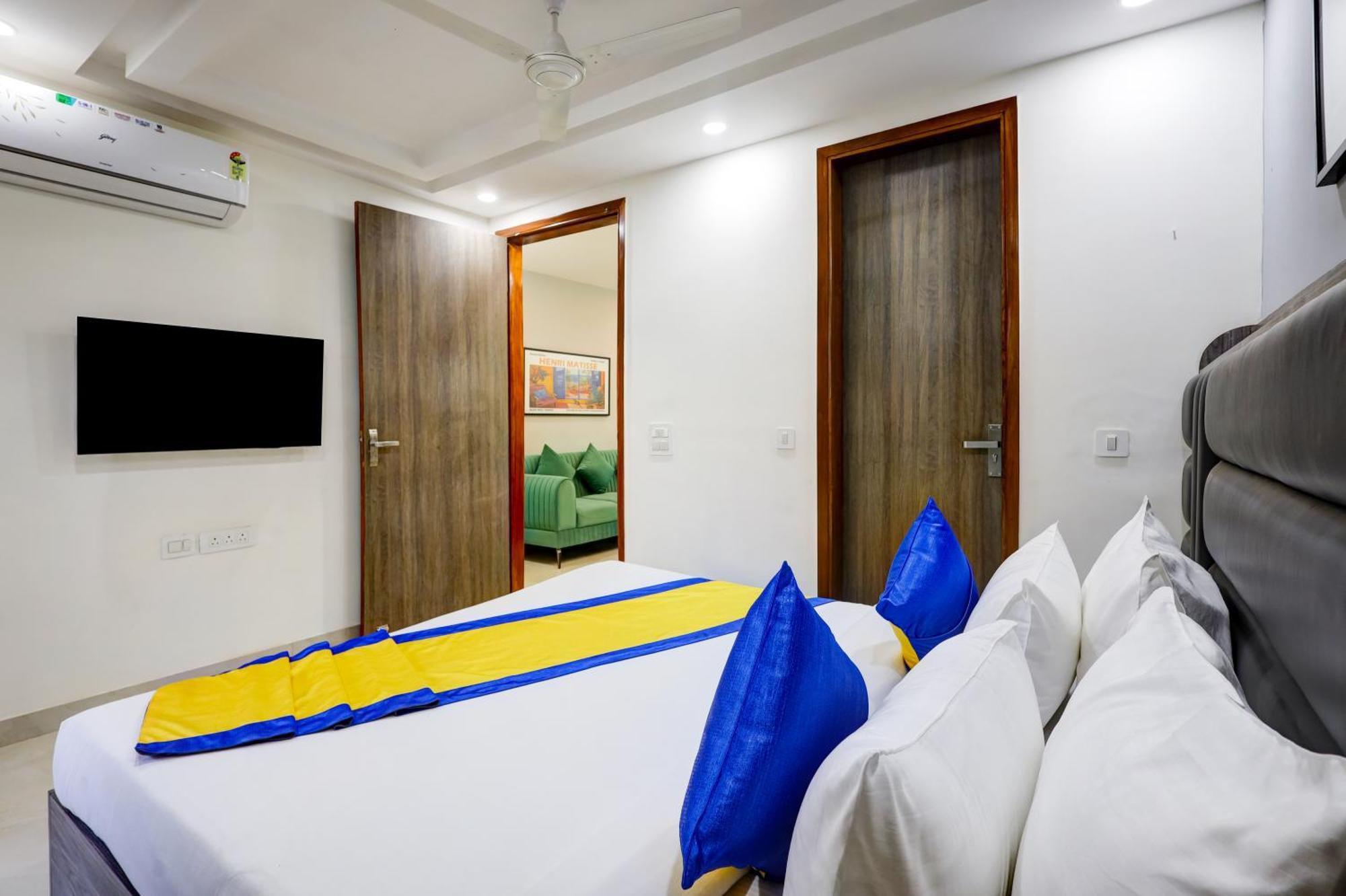 גורגאון 1Bhk Suites Opp Marriott - Huda City Centre מראה חיצוני תמונה