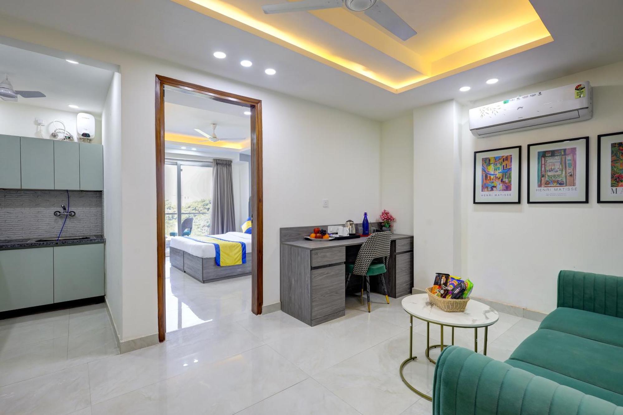 גורגאון 1Bhk Suites Opp Marriott - Huda City Centre מראה חיצוני תמונה