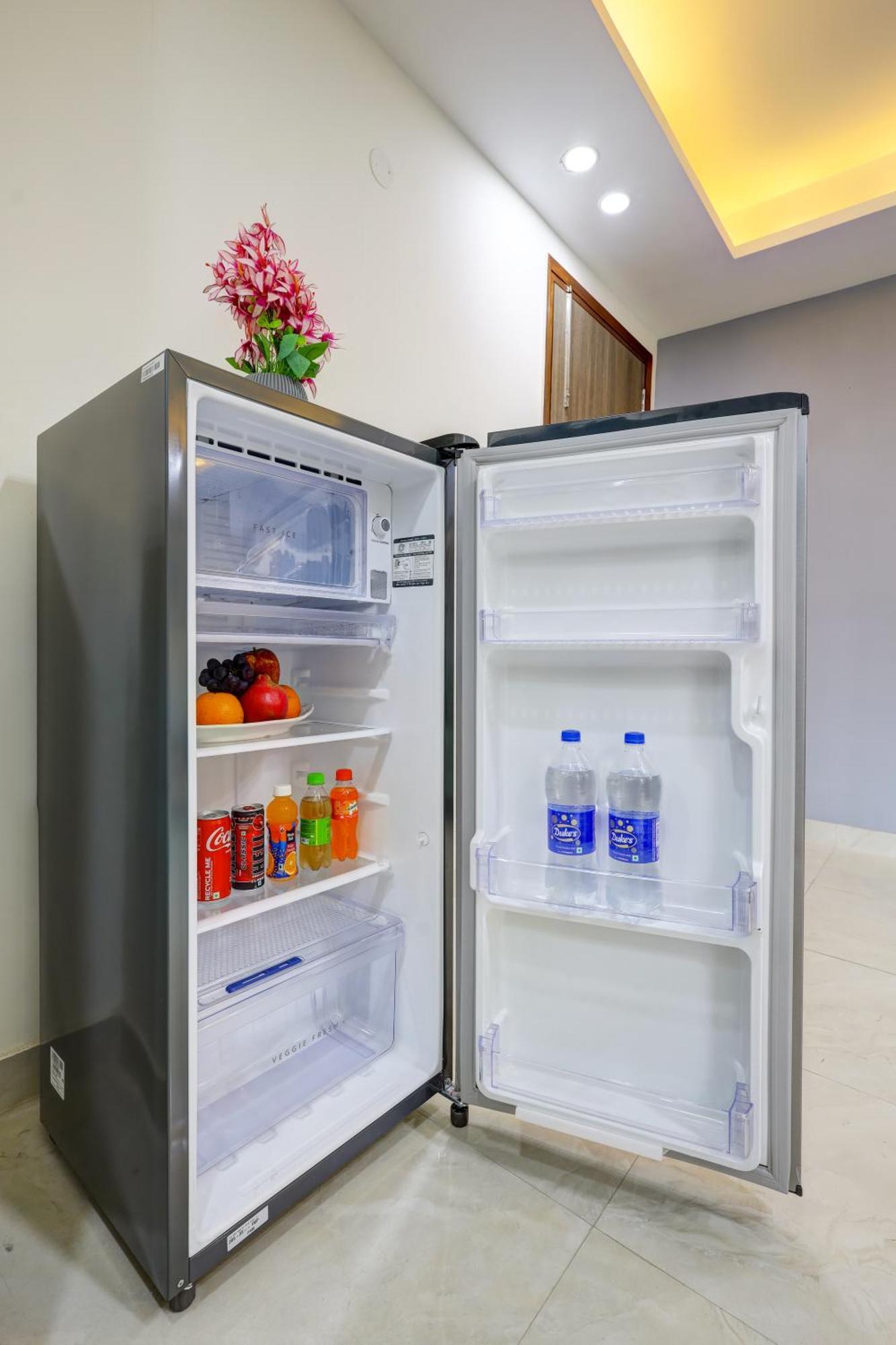 גורגאון 1Bhk Suites Opp Marriott - Huda City Centre מראה חיצוני תמונה